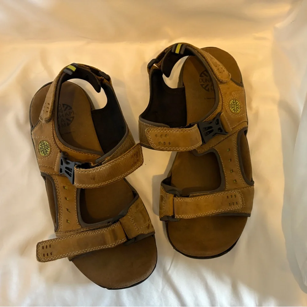 Dunham Versatile Footwear by Balance Brown Men's Sandals Size 11E